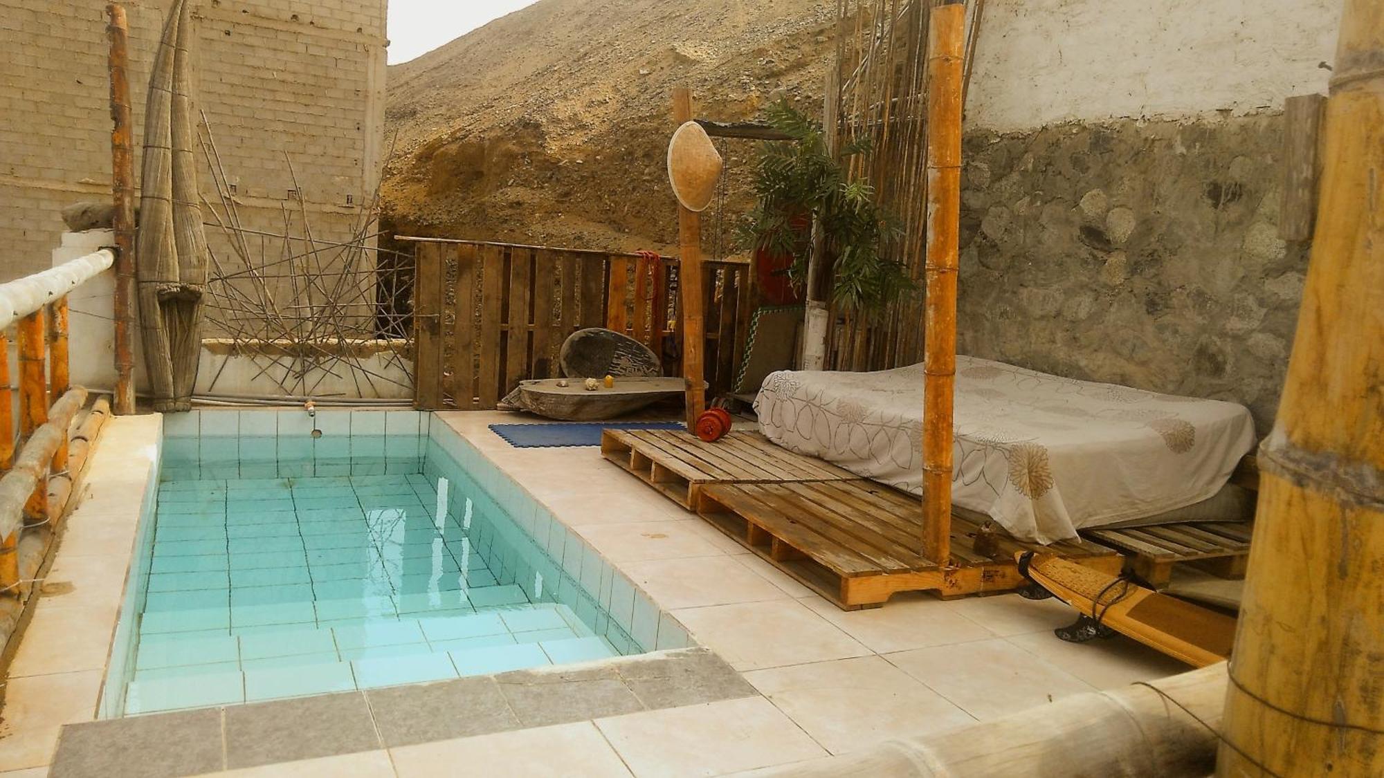 Huanchaco Surf Camp Apartamento Exterior foto